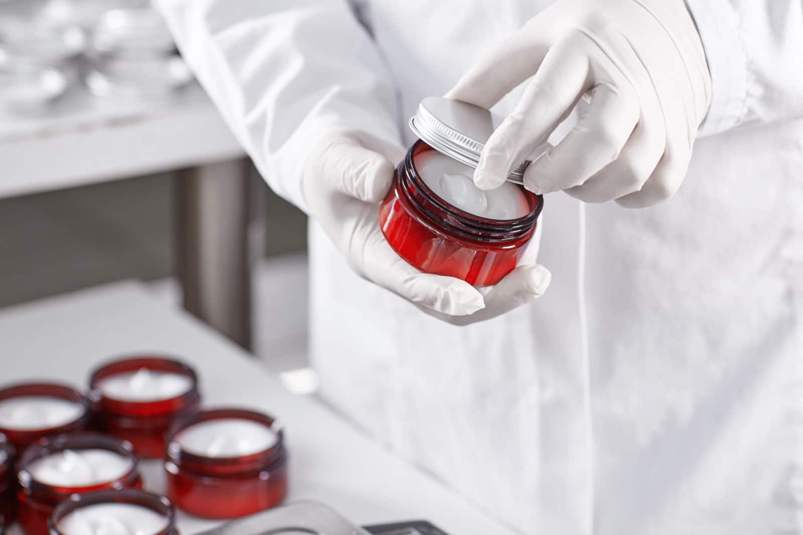 Quality Control Test for Plastic Containers in Oragadam | NABL Lab – Kiyo R&D LAB
