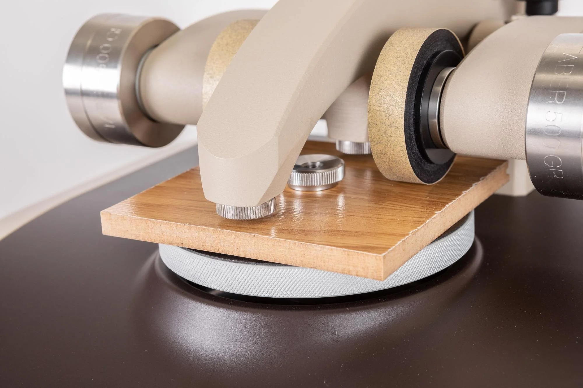 Taber Abraser Test Services in Oragadam – Accurate Abrasion Testing | Kiyo R&D LAB